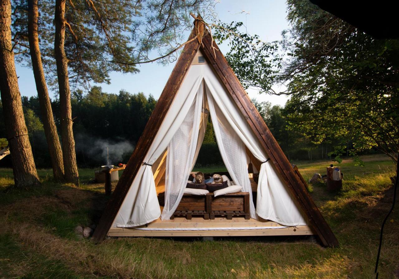 Sandfallet Glamping Laholm Buitenkant foto