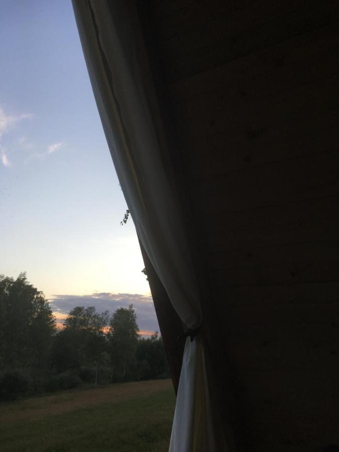 Sandfallet Glamping Laholm Buitenkant foto